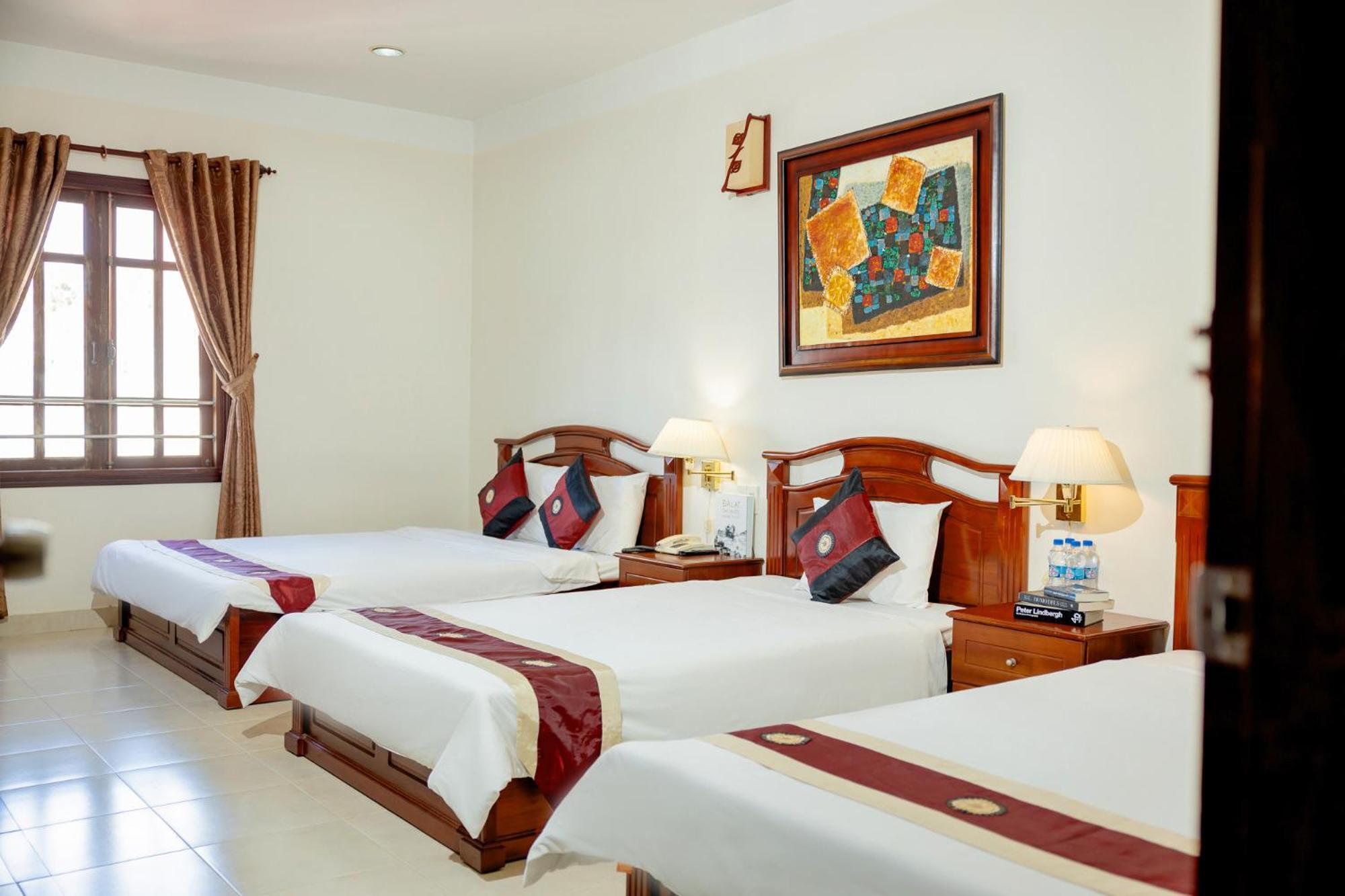 Hung Phong Hotel - Near Dalat Night Market Extérieur photo